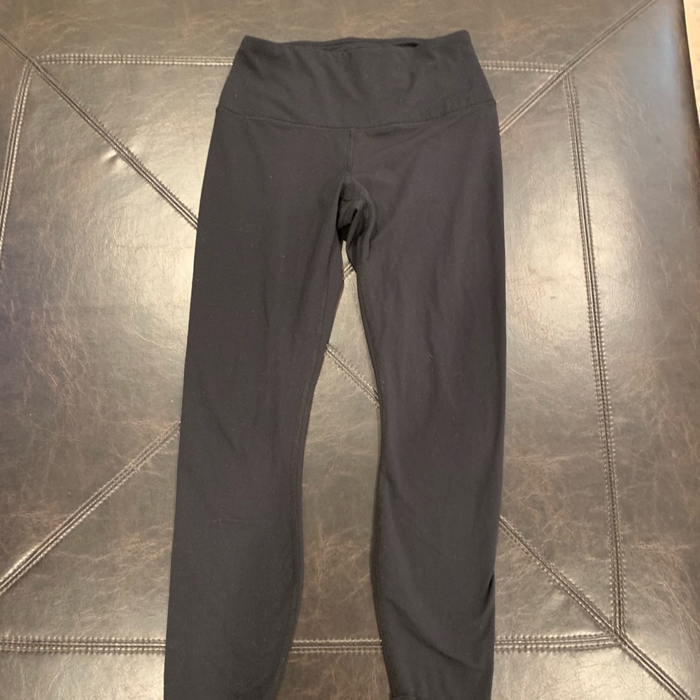 Calf length black leggings